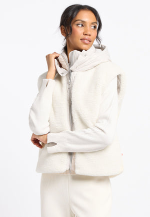 frieda & freddies fake down vest in cream