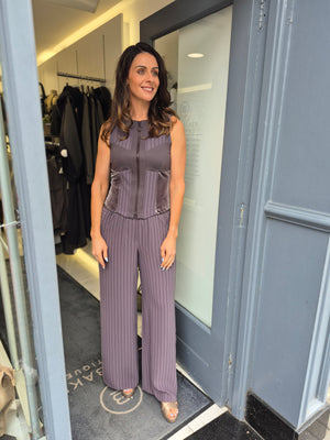ania schierholt stripe wide leg trousers in mauve