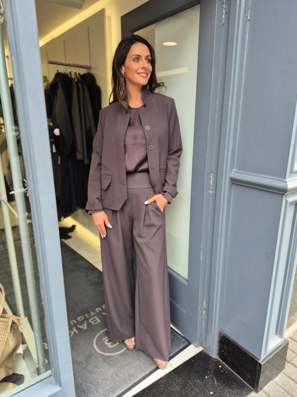 ania schierholt wide leg trousers in mauve