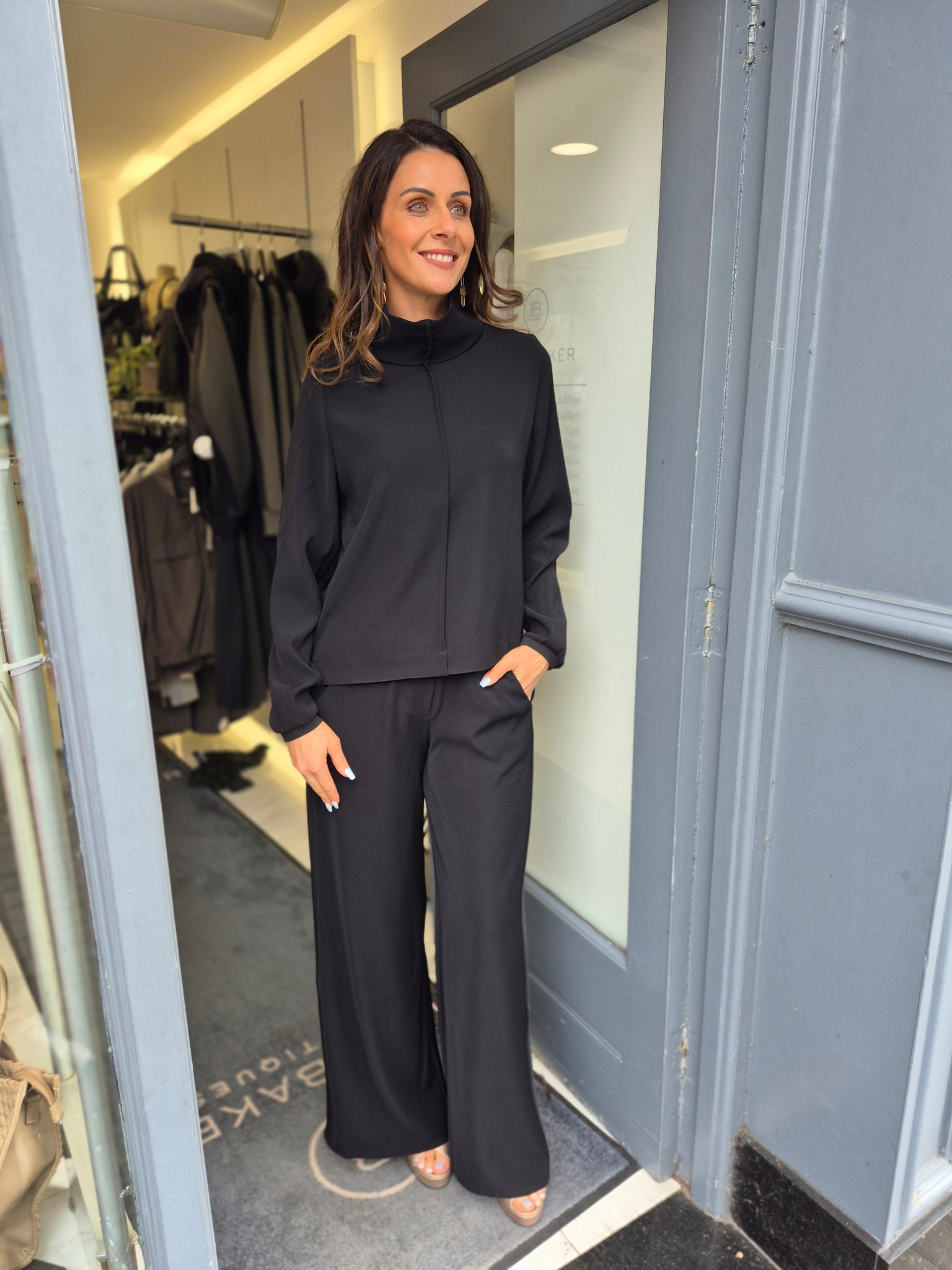 ania schierholt high neck top in black