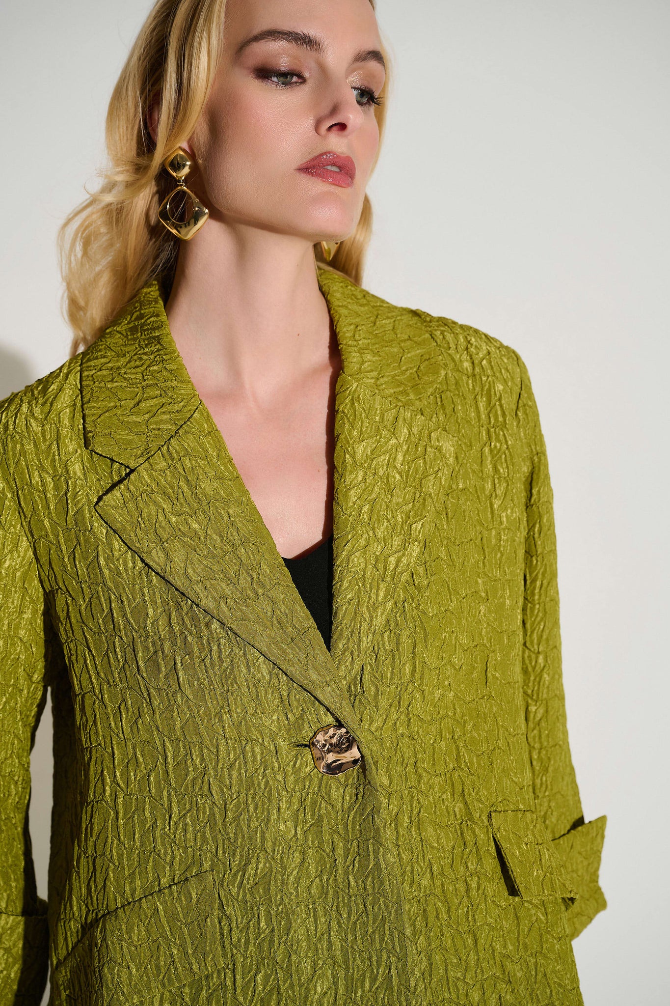 joseph ribkoff textured jacquard jacket in olive green
