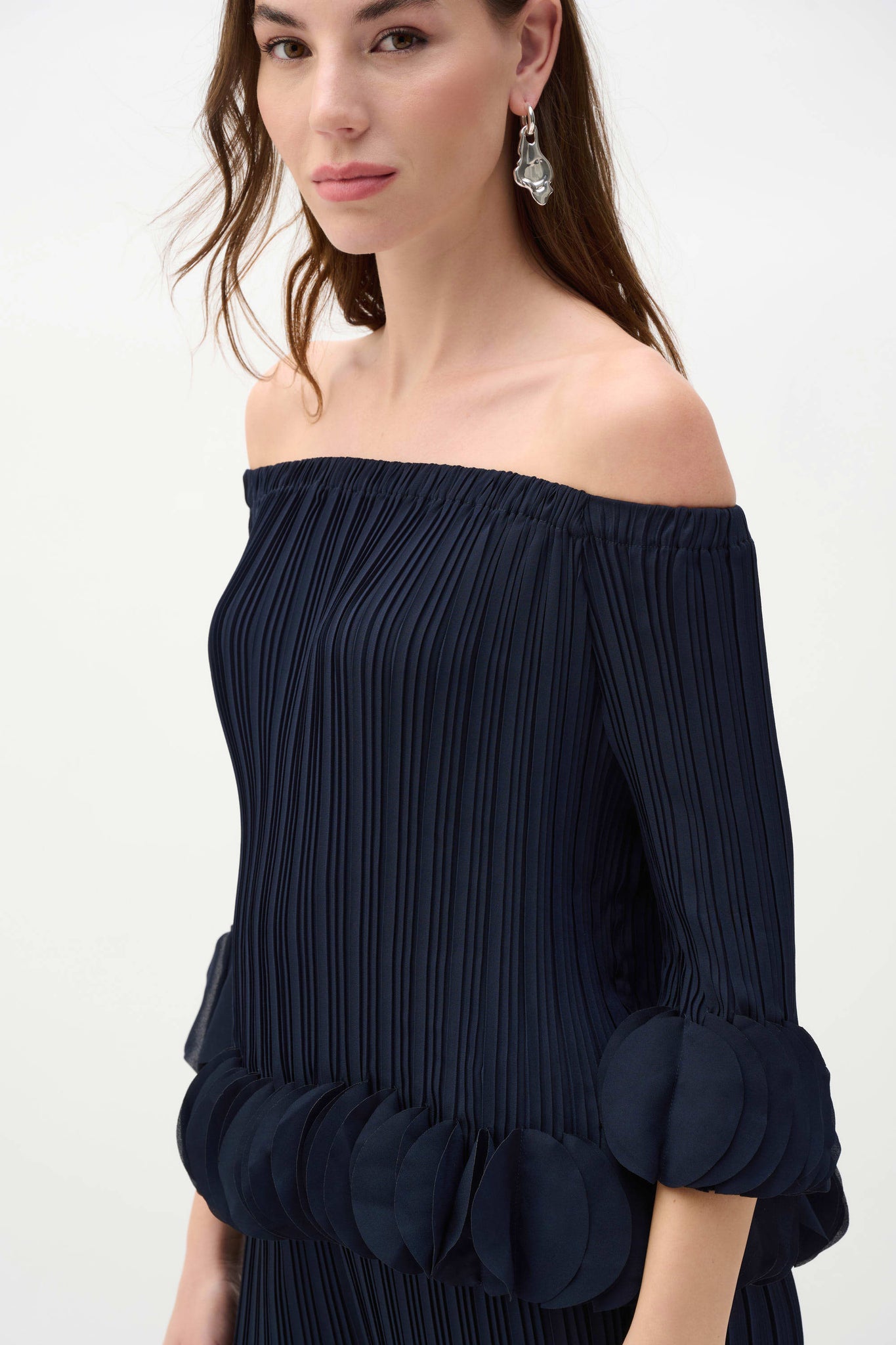 joseph ribkoff plisse frill trim top in navy – Lisa Baker Boutiques