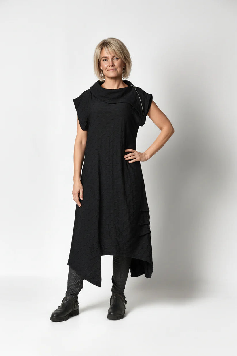mysoul bubble knit dress in Black – Lisa Baker Boutiques