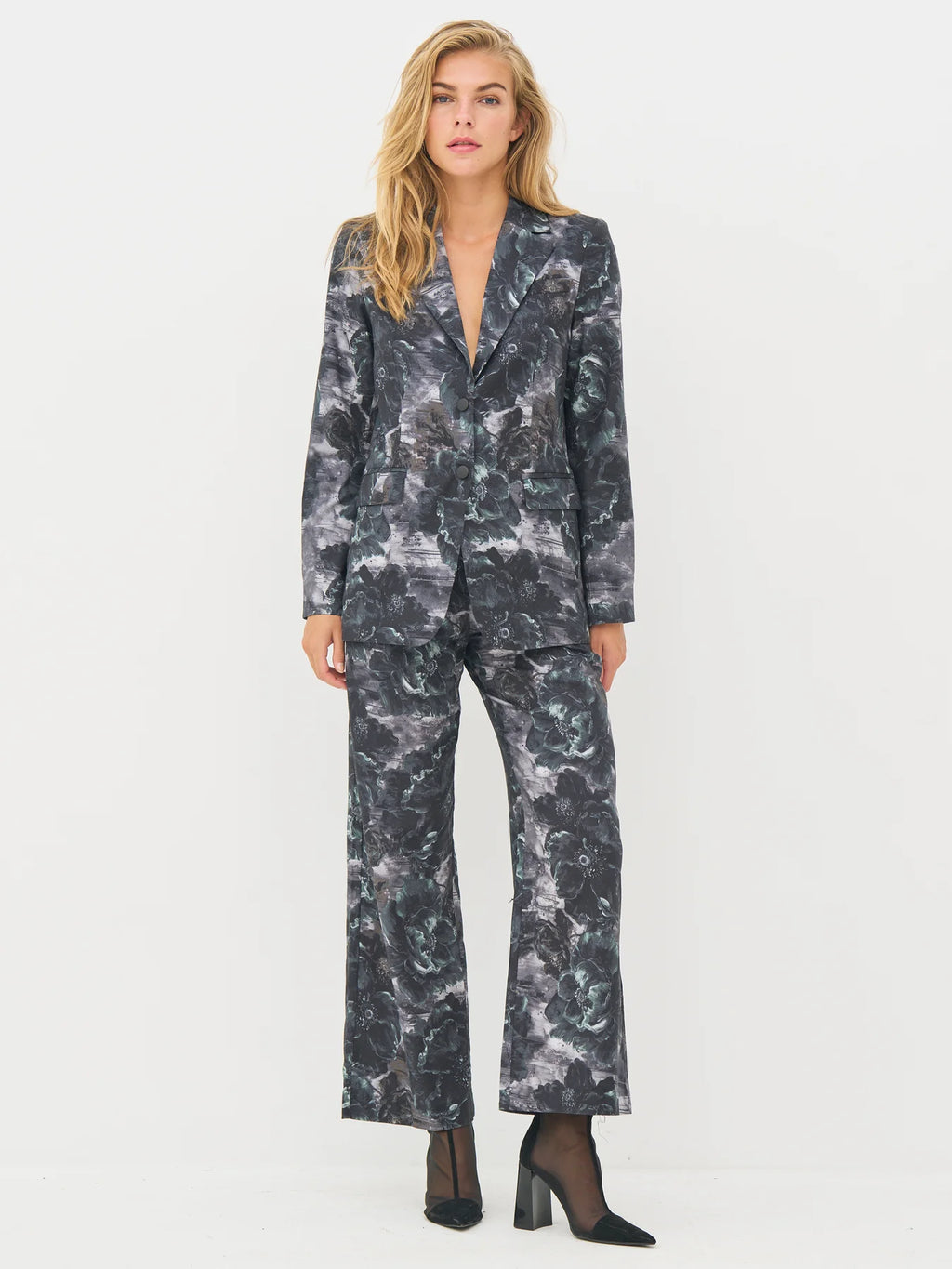 nu denmark balou printed blazer in petrol green mix