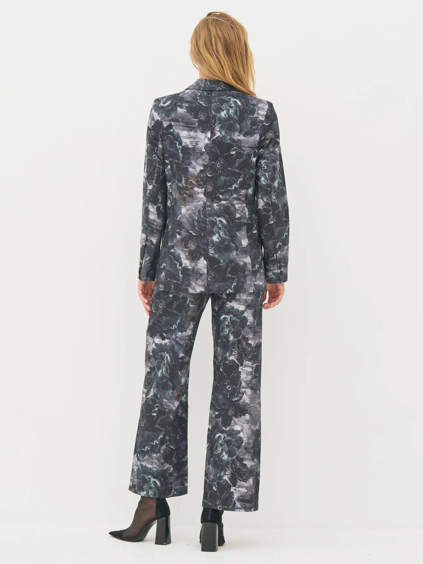 nu denmark balou printed blazer in petrol green mix