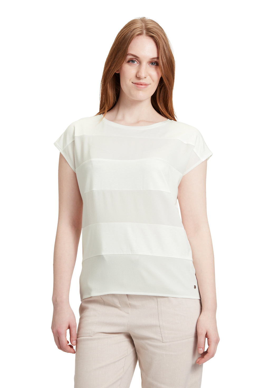 Betty & Co different textured block stripe tshirt in white

Product code 2061/3270