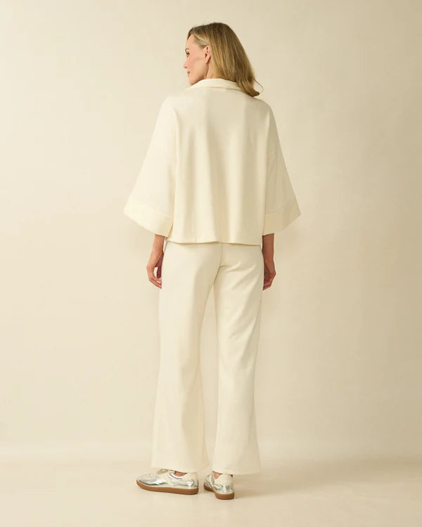 deck collar leisure top in cream