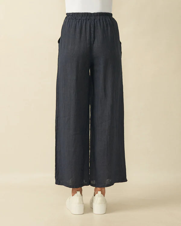deck linen embellished detail trousers in navy