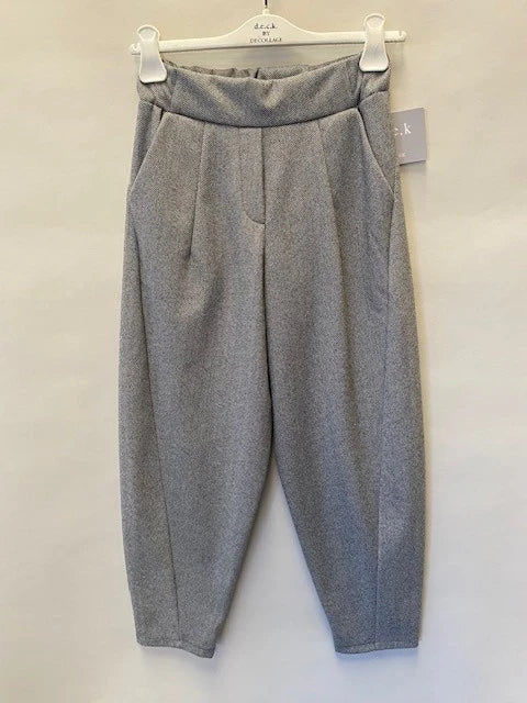 DECK HERRINGBONE BARREL TROUSERS IN LIGHT GREY