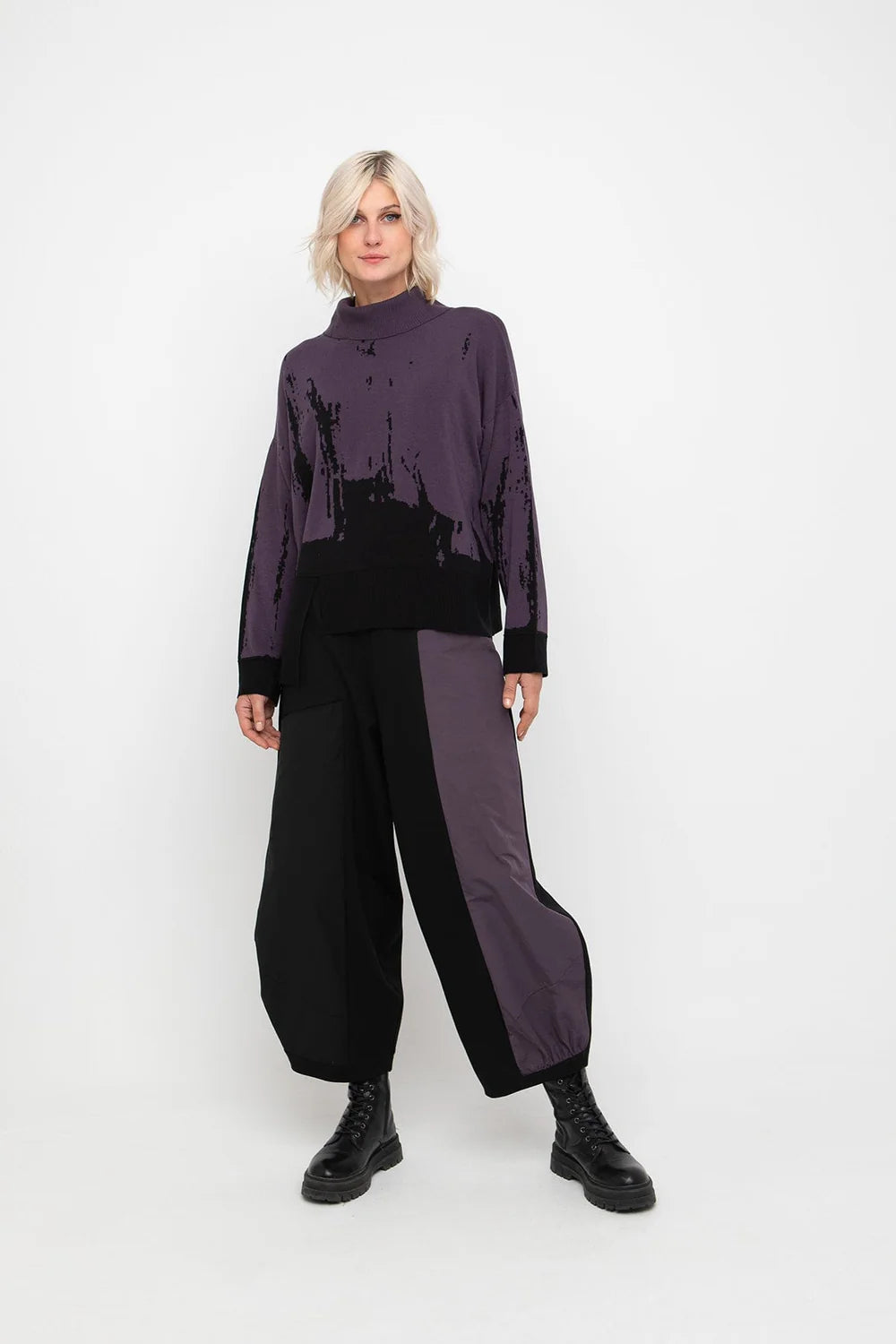 Ozai n ku printed knit in grape