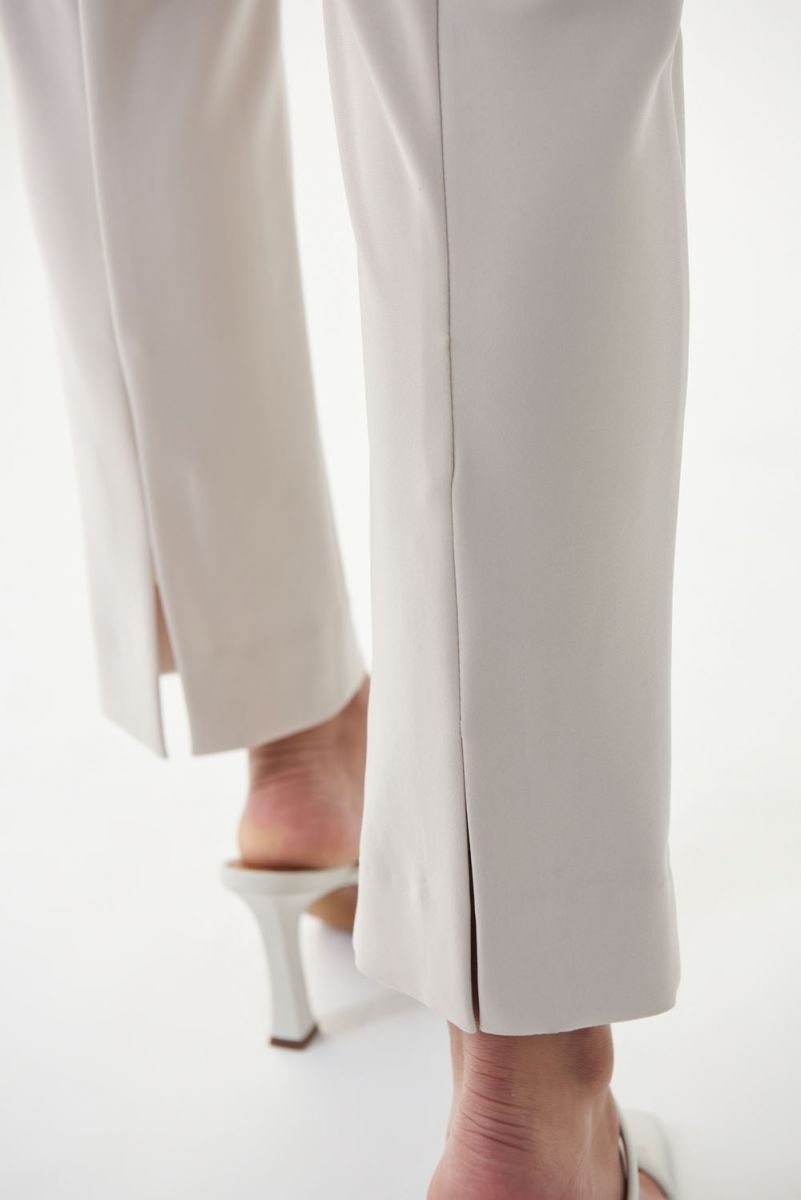 Straight leg trousers with split (sand)