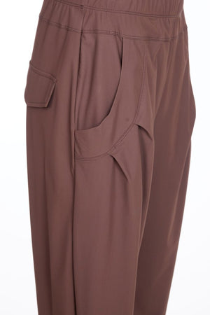 Naya Classic cuff trousers in cocoa