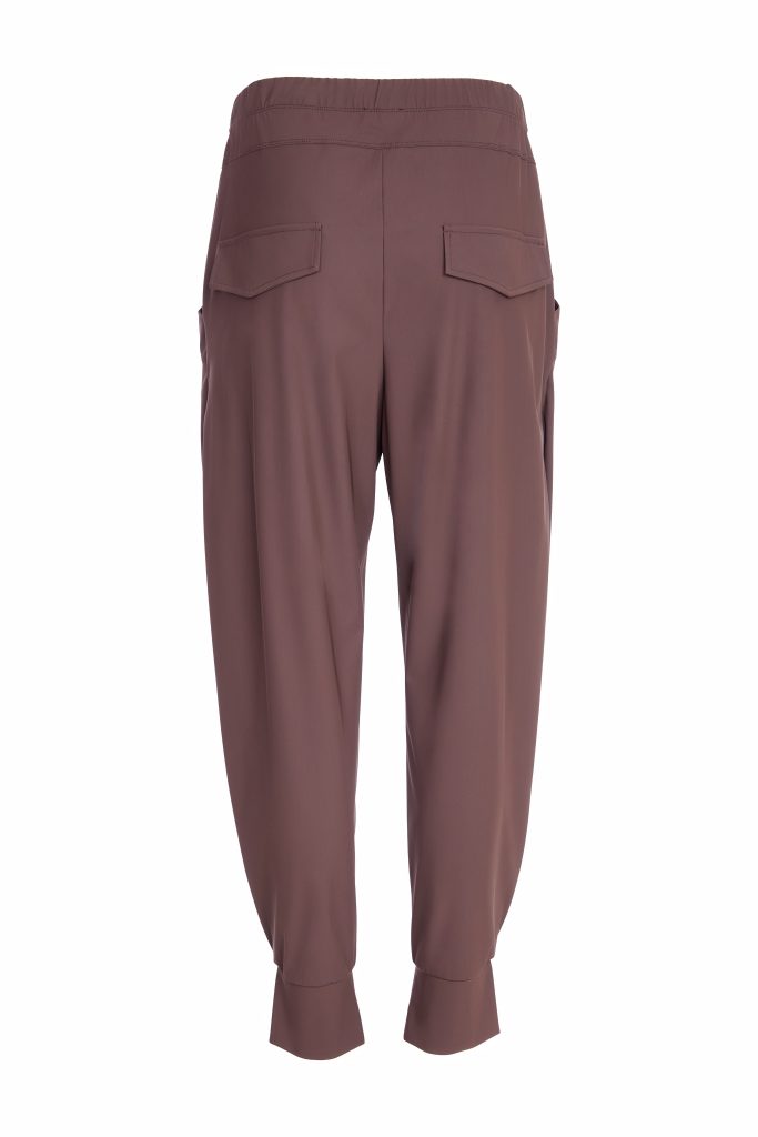 Naya Classic cuff trousers in cocoa