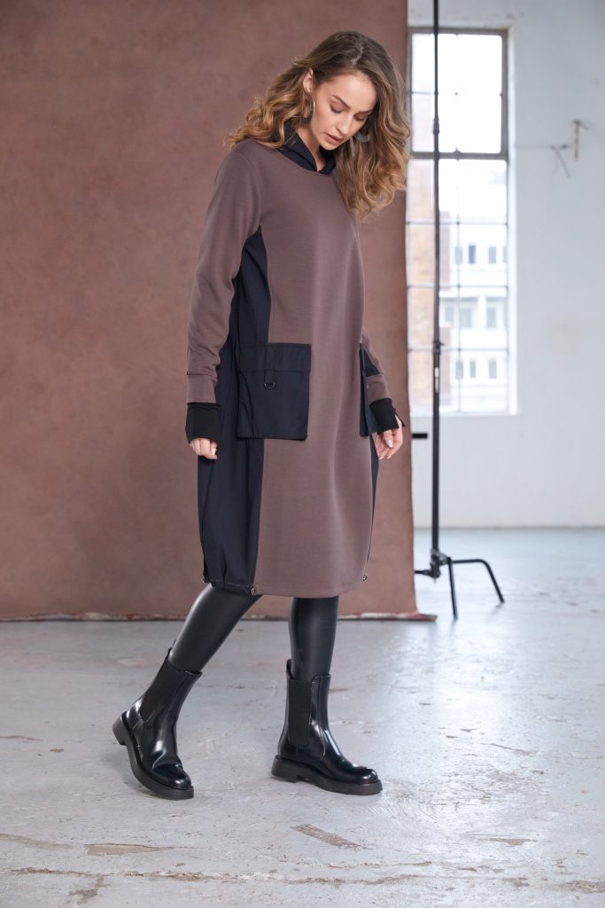 naya contrast hood and sides dress in cocoa & black