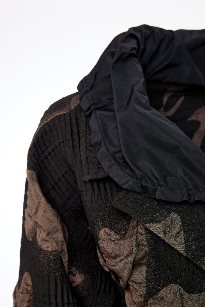 naya double breasted jacquard jacket in cocoa & black