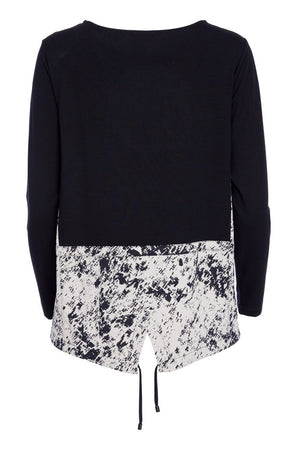 naya mottled print contrast panel top in black & taupe