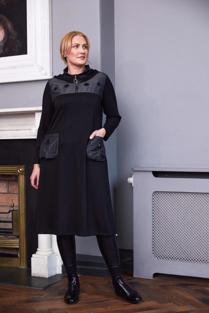 ora hooded dress with zip and contrasts panels in black