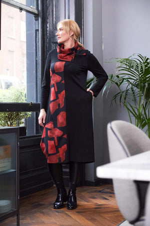 ora contrast panel and button collar dress in black & red