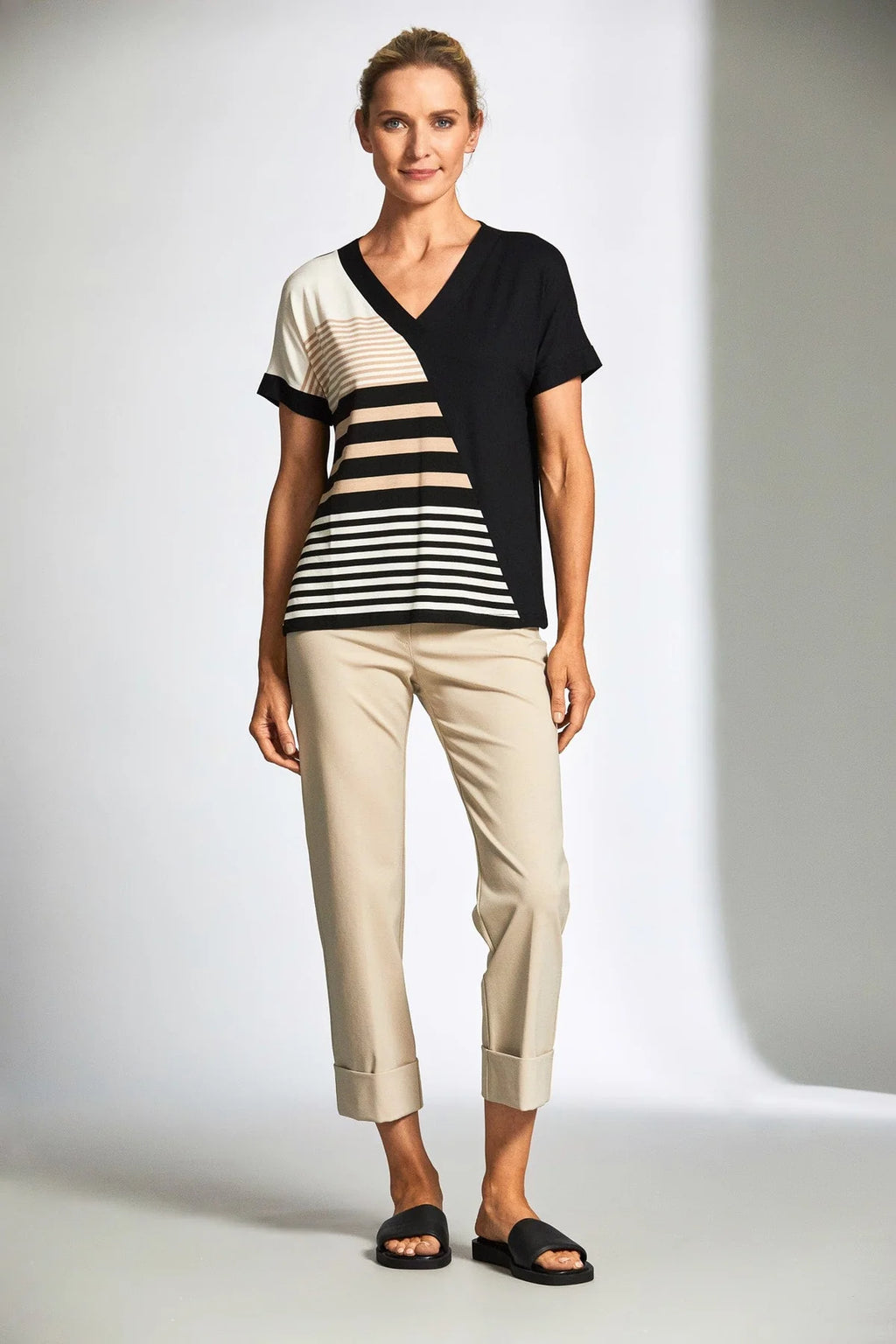 peruzzi side stripe tshirt in black