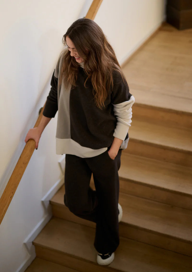 henriette steffensen patch fleece sweater in chocolate