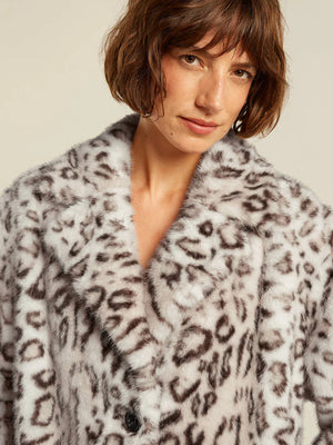 BEAUMONT TABITHA FAUX FUR COAT IN LEOPARD PRINT