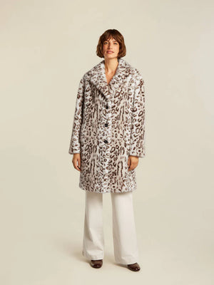 BEAUMONT TABITHA FAUX FUR COAT IN LEOPARD PRINT