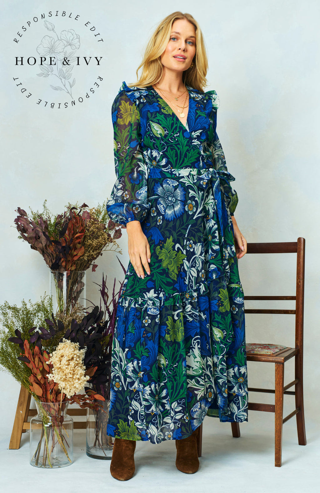 hope & ivy chrysanthemum dress in blue & navy