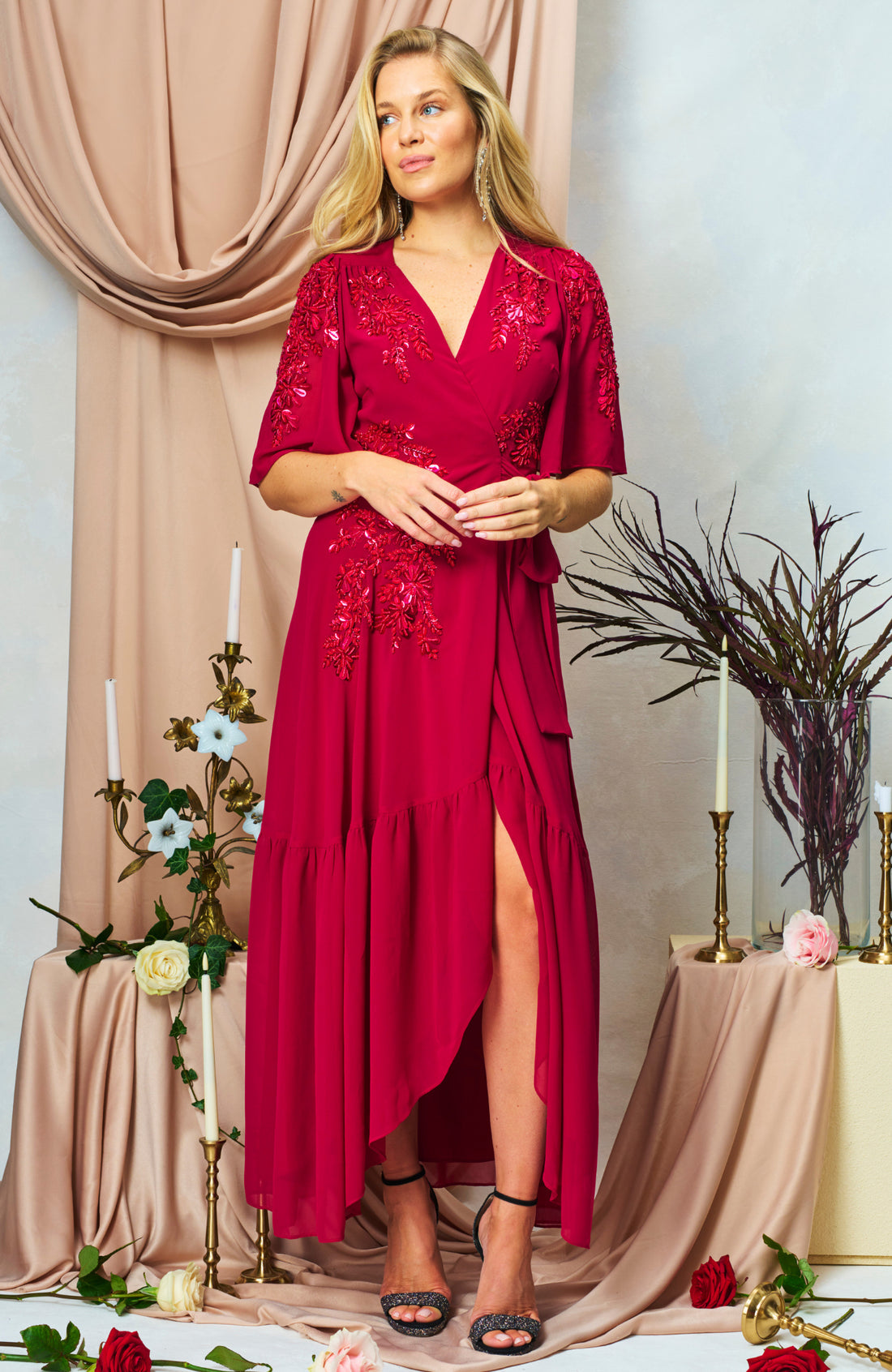 hope & ivy petal dress in burgundy