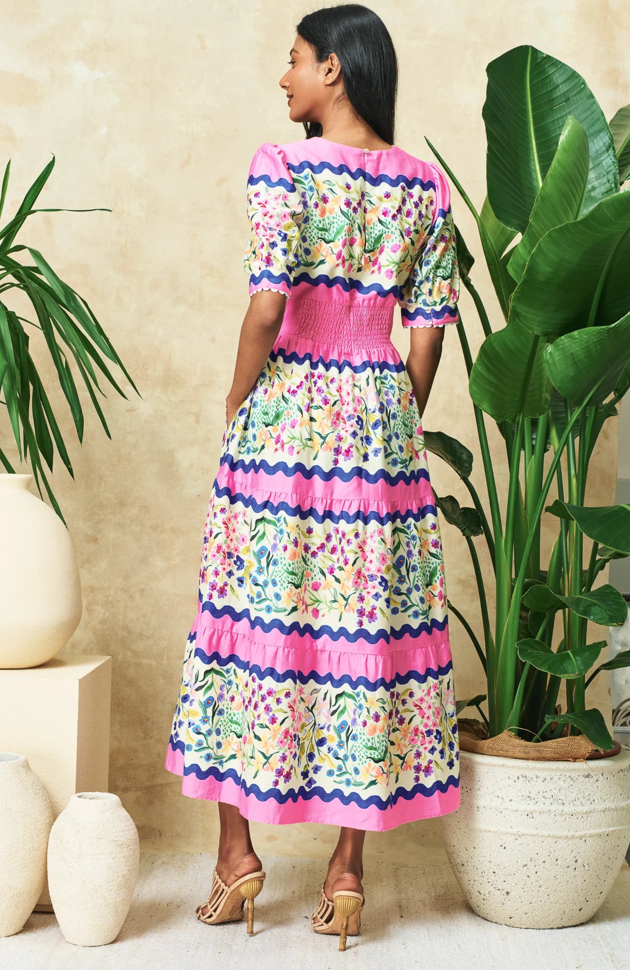 hope & ivy meredith print tea dress in pink