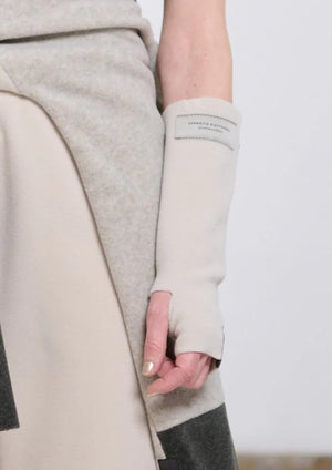 HENRIETTE STEFFENSEN WRIST WARMER IN BEIGE