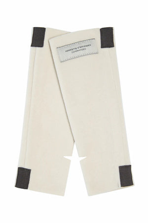 HENRIETTE STEFFENSEN WRIST WARMER IN BEIGE