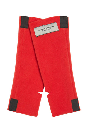 HENRIETTE STEFFENSEN WRIST WARMER IN RED
