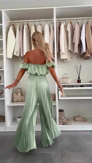 Samara ruffle top and trouser set in mint