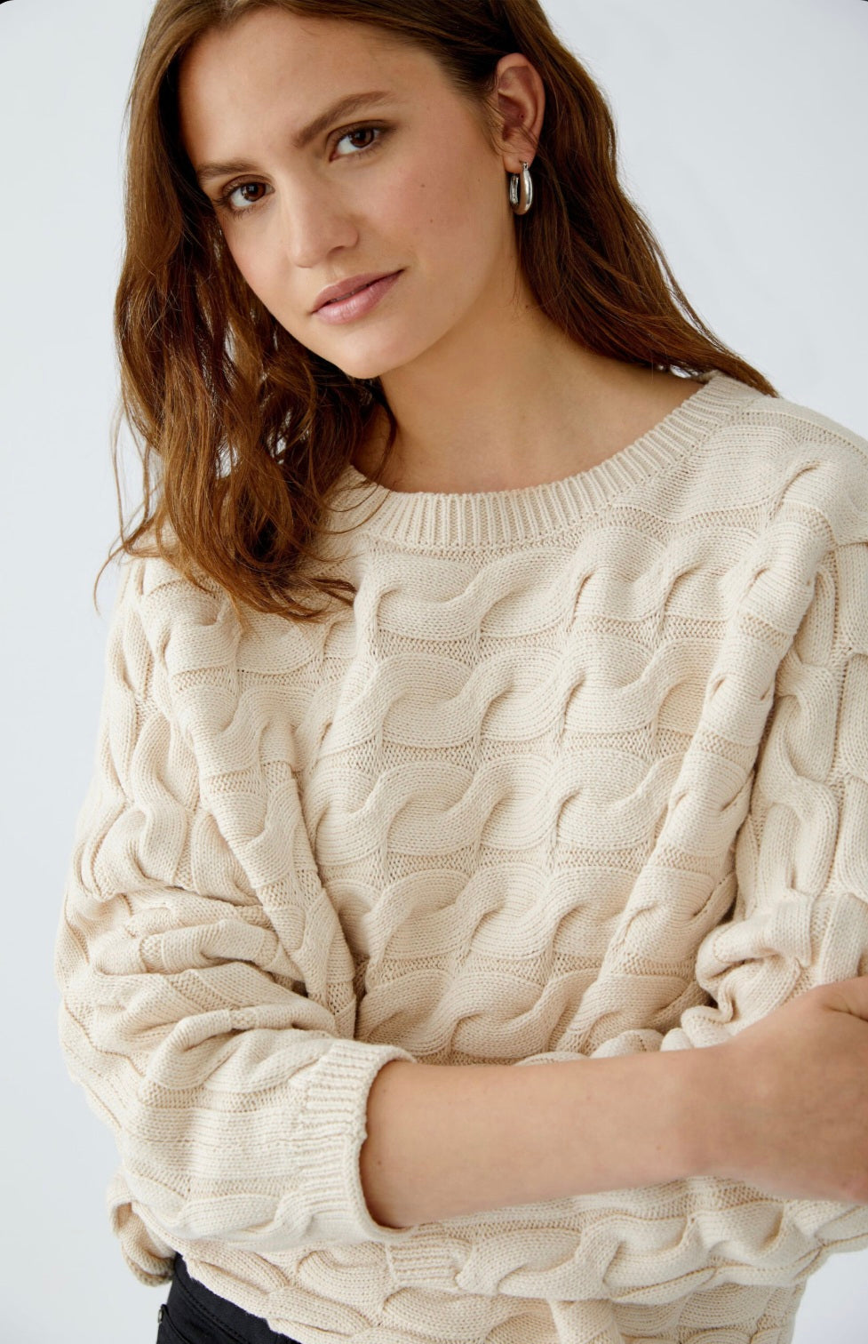 oui sirah cable knit jumper in ecru