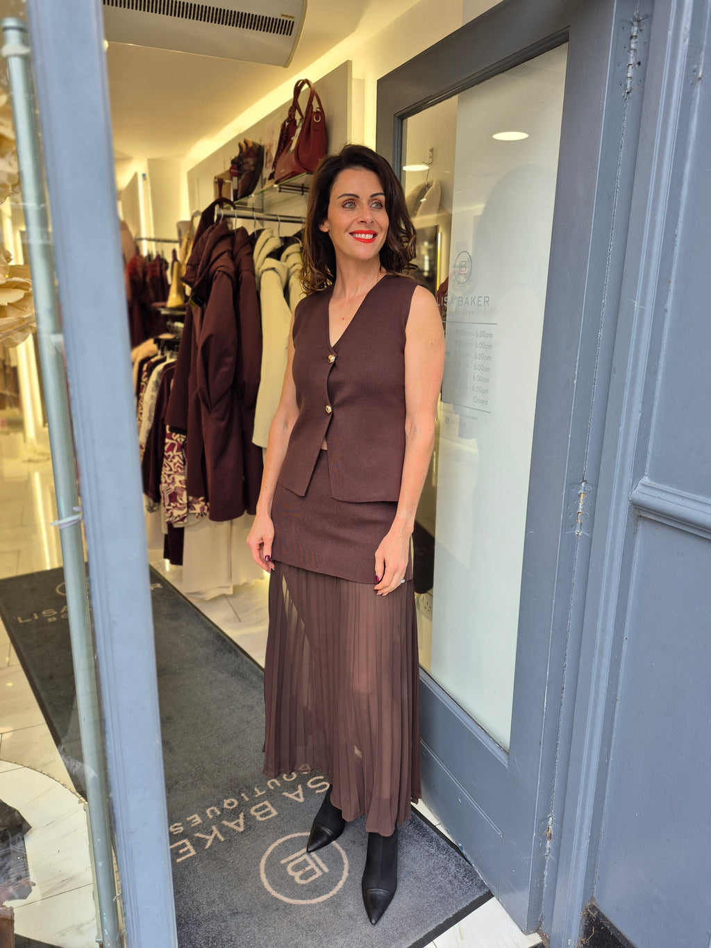 Pleat underskirt two piece in brown