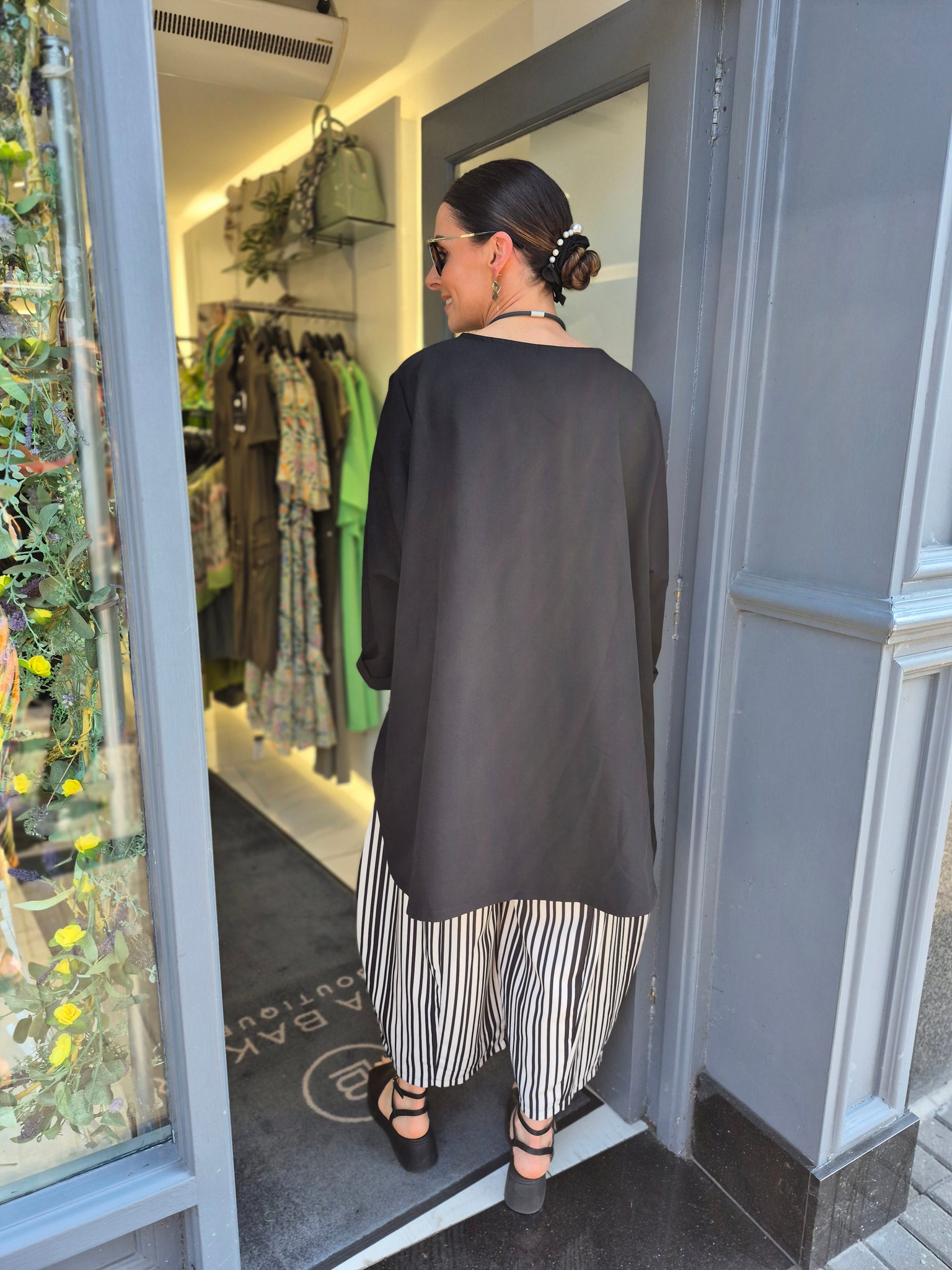 stripe oversize jacket in black&white