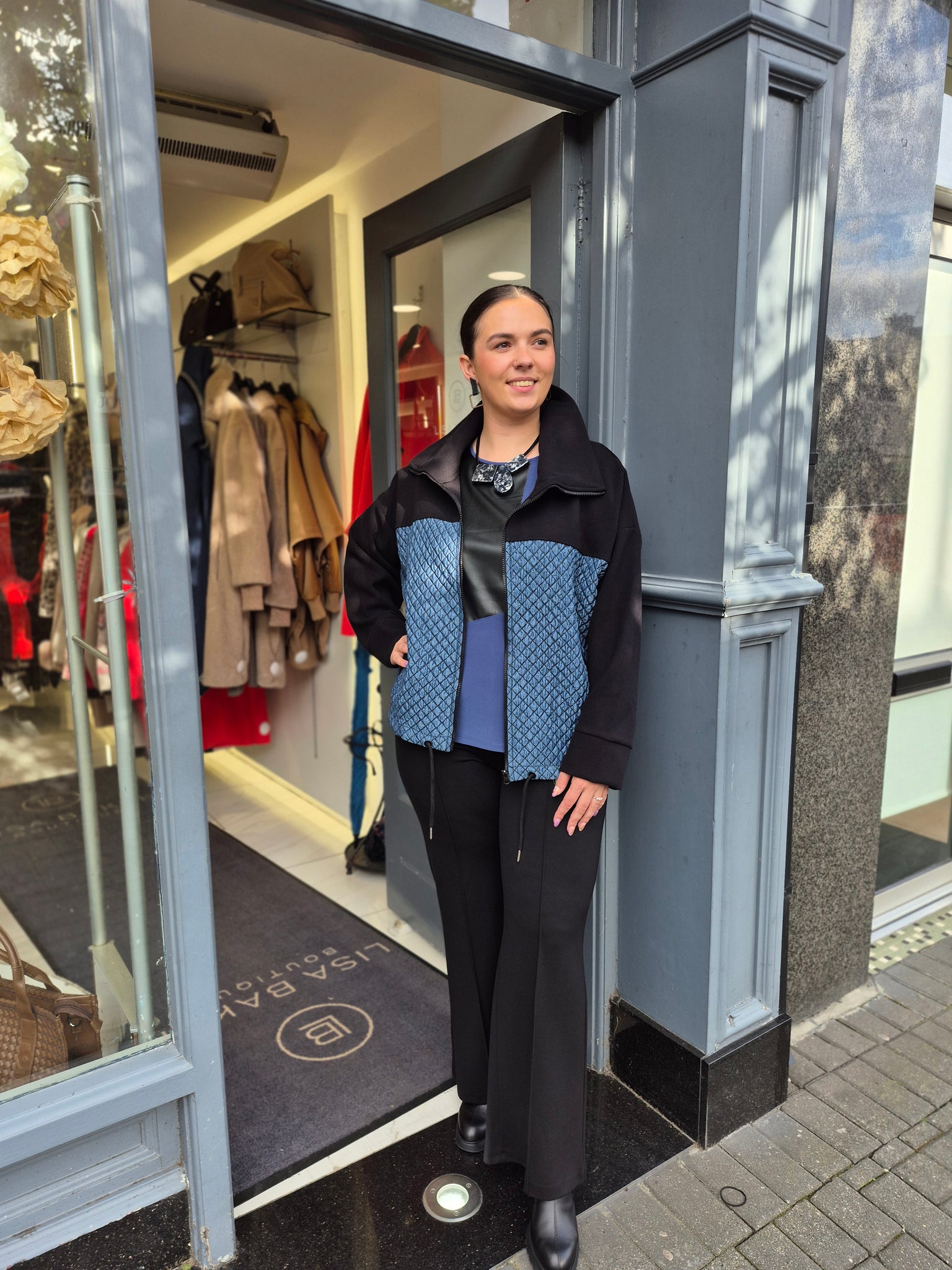 Inco quilted jacket in petrol blue