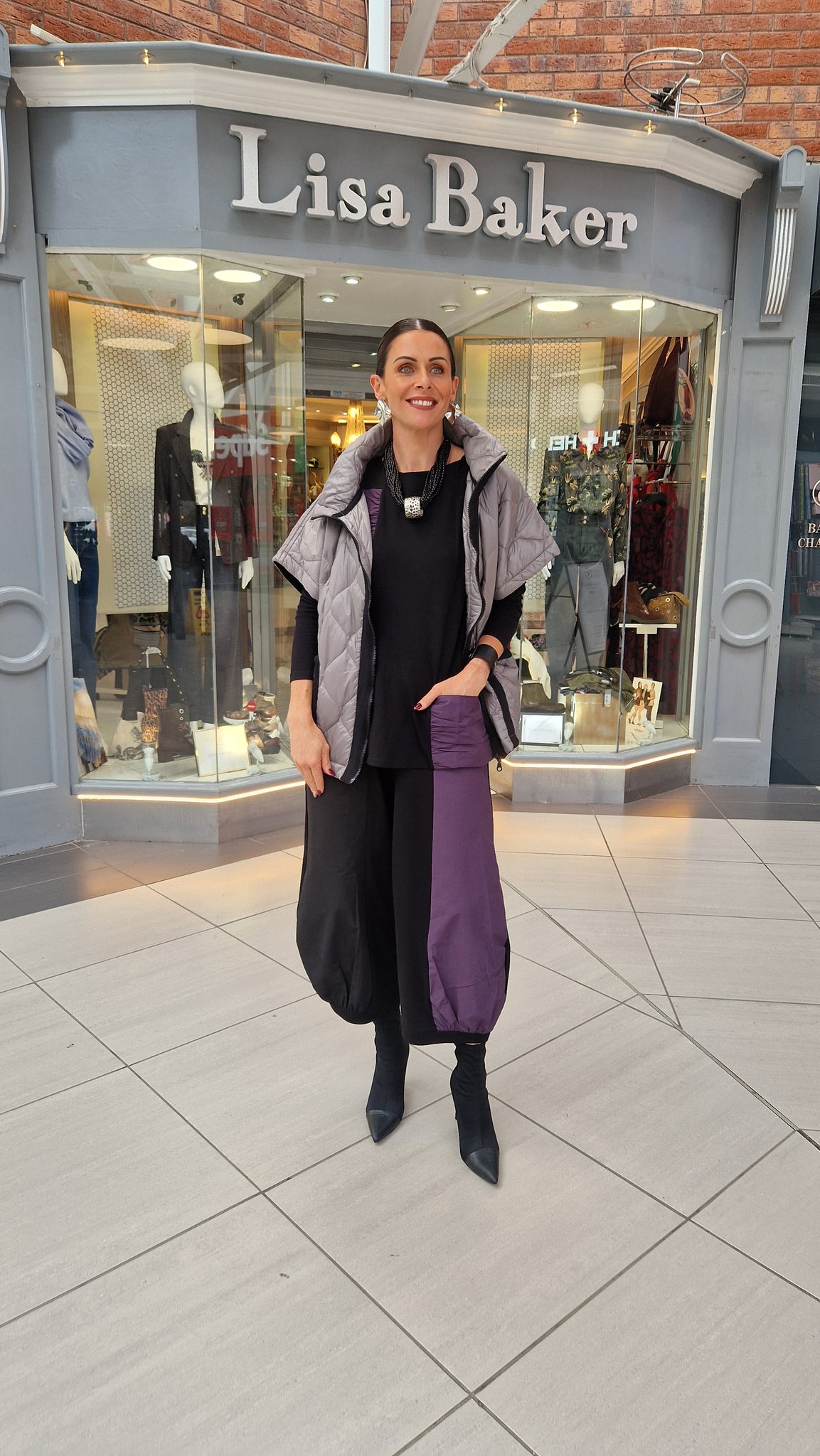 Ozai n ku mixed fabric top in grape