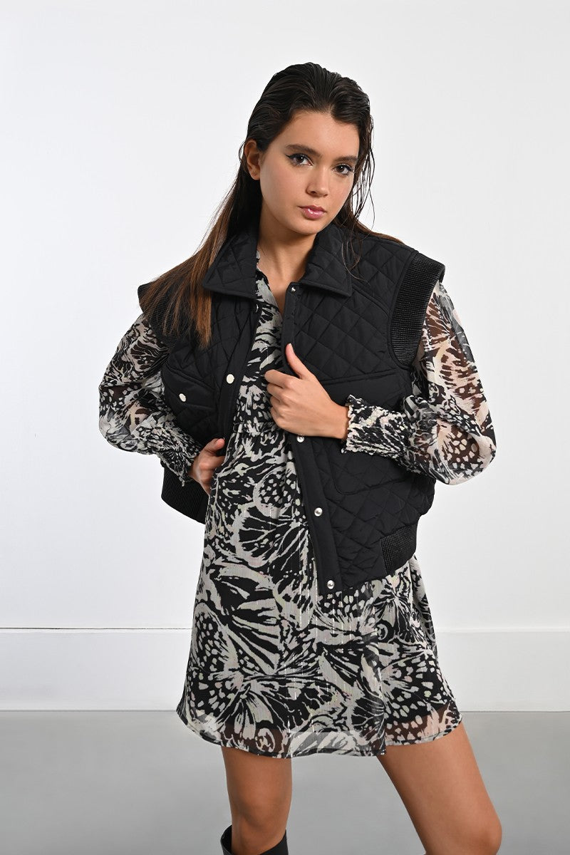 molly bracken quilted gilet in black