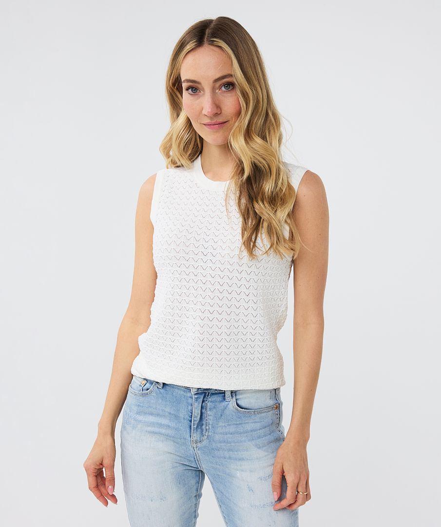 Esqualo textured crochet style vest top in white. product code SP24.07011