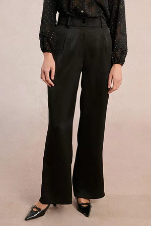 molly bracken wide leg satin trousers in black